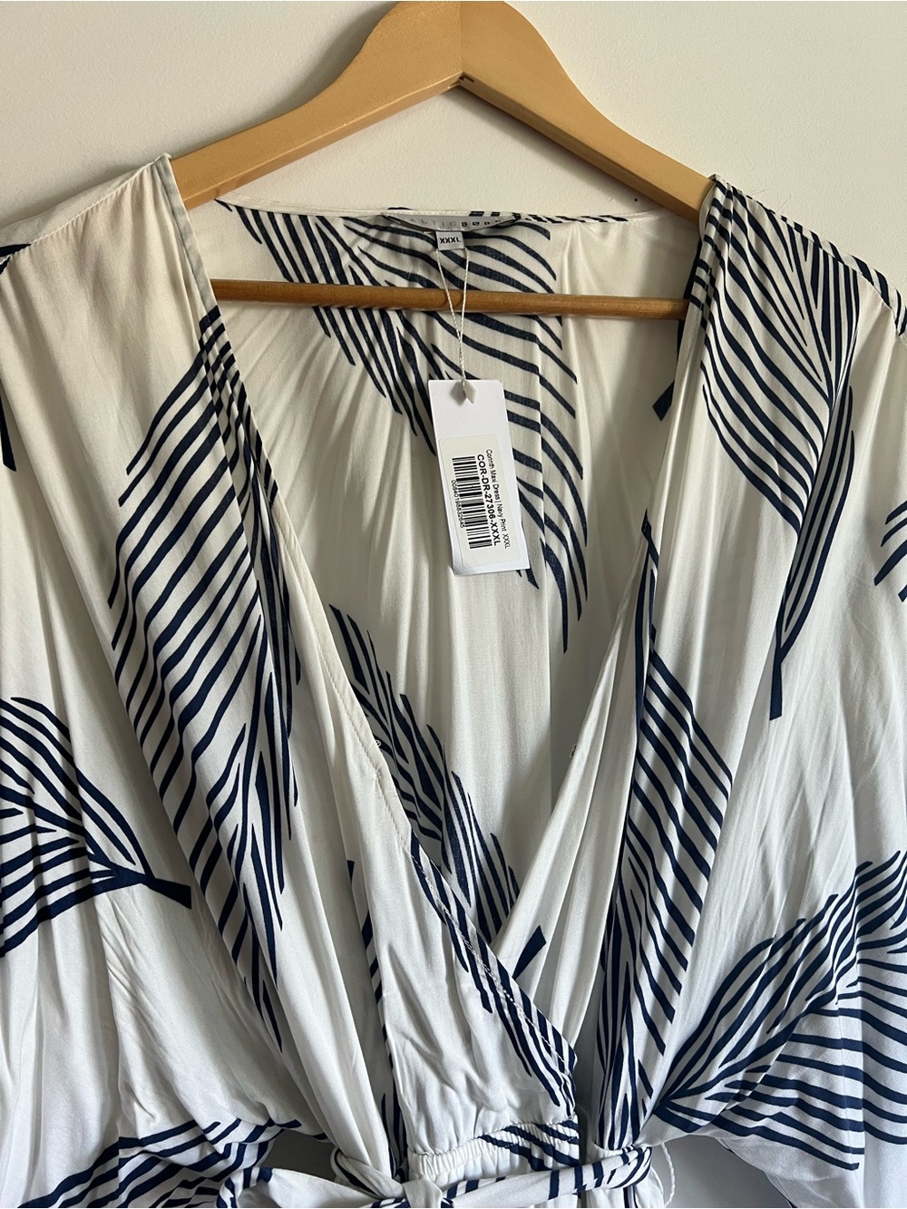 Baltic Born 3X Plus Size White Maxi Wrap Dress with Navy Leaf Print - Picture 11 of 15